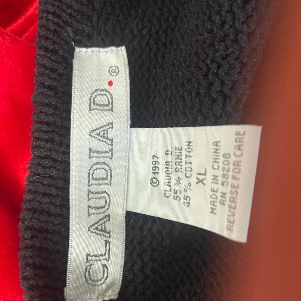 Claudia D Holiday Vest Womens XL Black Knit Gold Bead Button Front Vintage - Picture 9 of 9